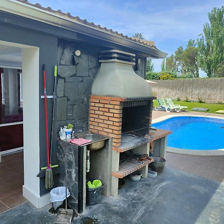 אלחטה Chalet Con Piscina Y Jacuzzi En Madrid Alquila Habitaciones מראה חיצוני תמונה