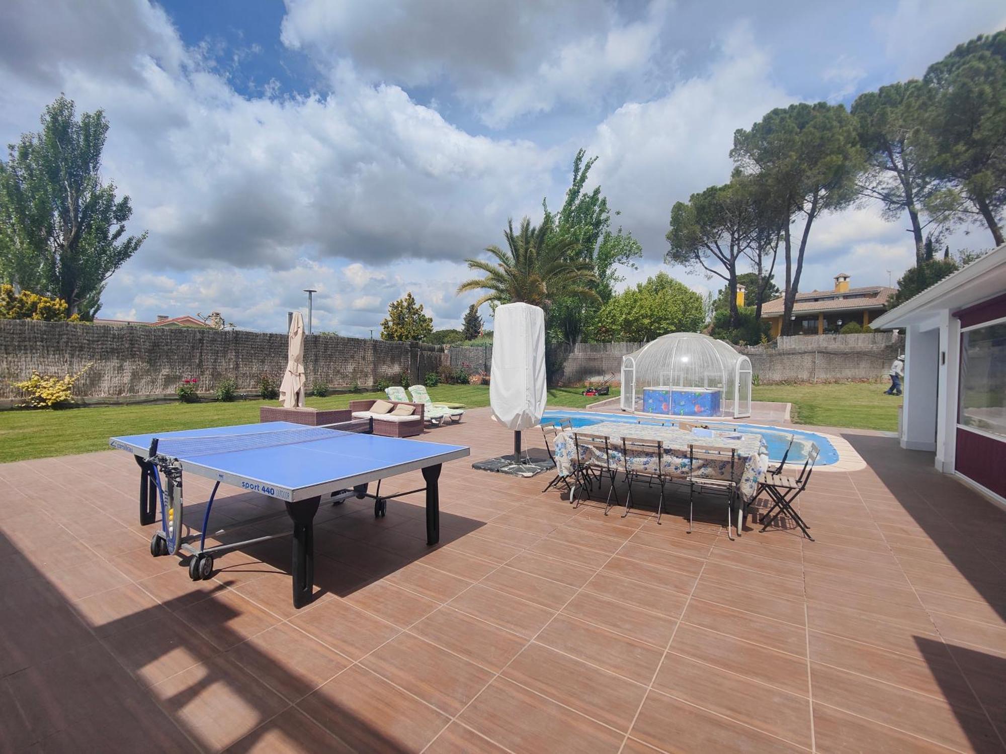 אלחטה Chalet Con Piscina Y Jacuzzi En Madrid Alquila Habitaciones מראה חיצוני תמונה